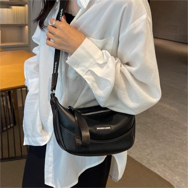 MIAOSHE CROSSBODY BAG