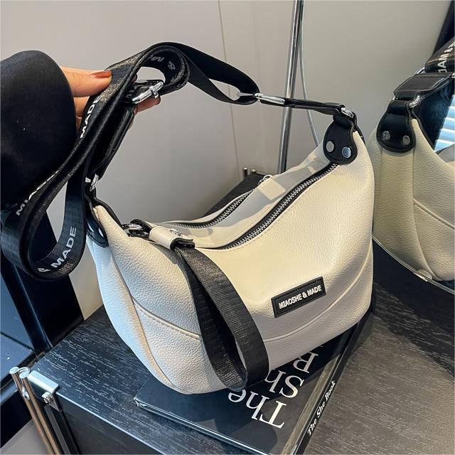 MIAOSHE CROSSBODY BAG