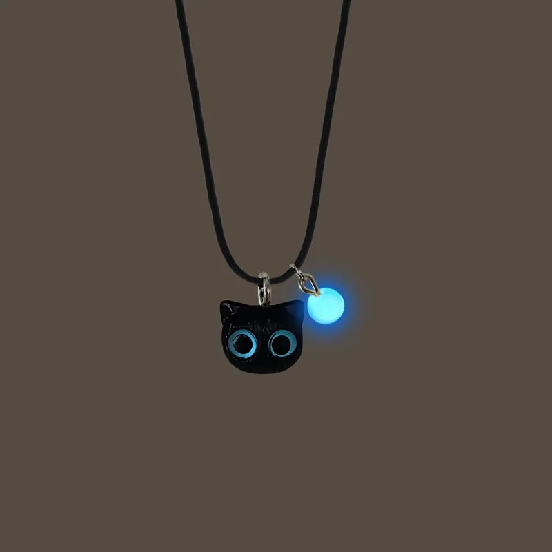 Cute Cartoon Big Eye Cat Luminous Bracelets Glow In The Dark Fluorescence Pendant Bracelet For Women Couple Friendship Jewelry