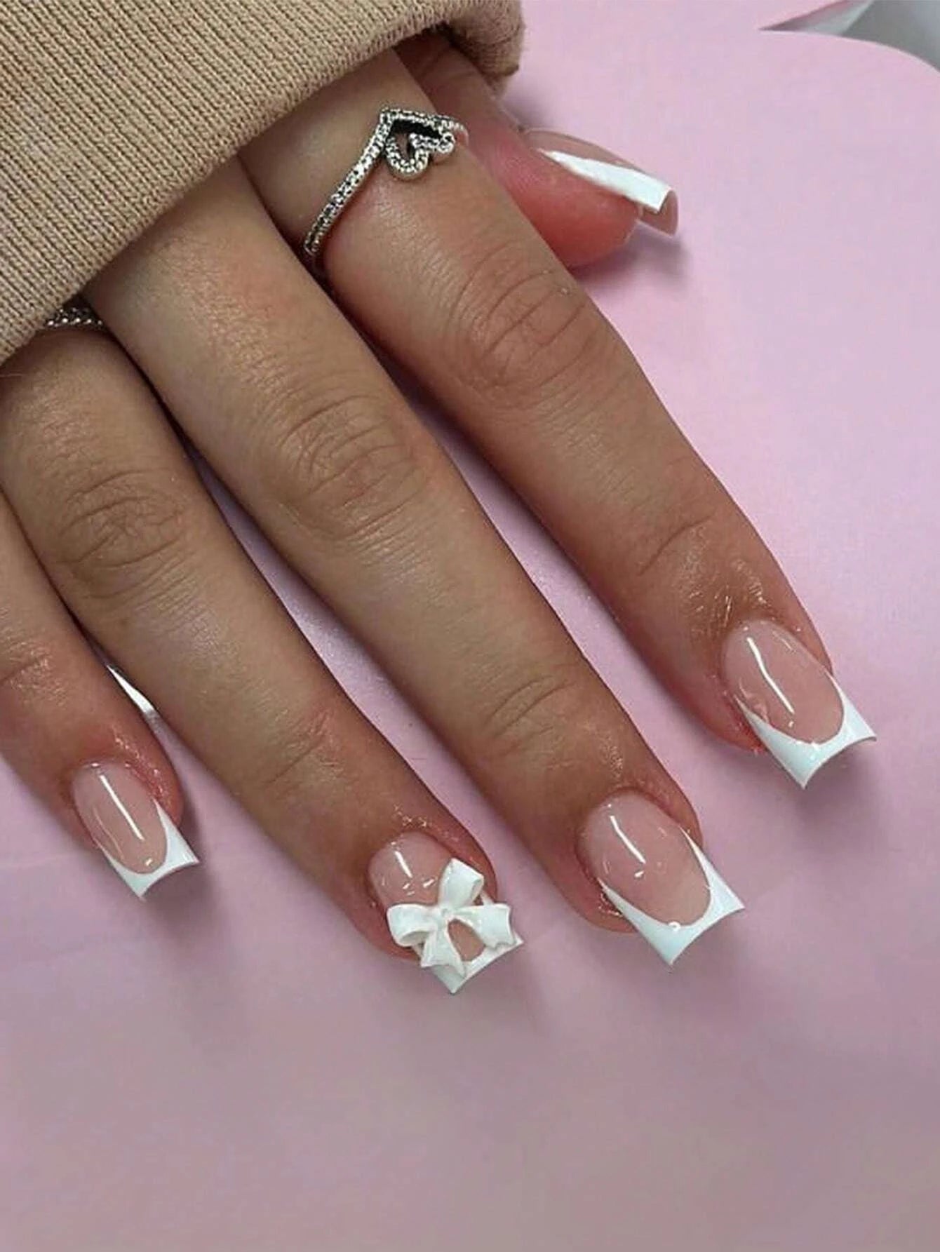 ARTAUG 24PCS Medium Press On Nails Stiletto Pink Bowknot Fingertip French Trim Cute Fake Nails Powder Full Cover Fake Nail Set