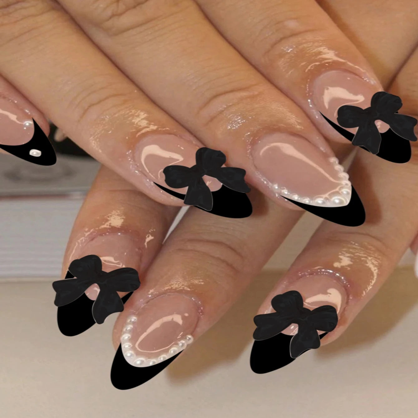 ARTAUG 24PCS Medium Press On Nails Stiletto Pink Bowknot Fingertip French Trim Cute Fake Nails Powder Full Cover Fake Nail Set