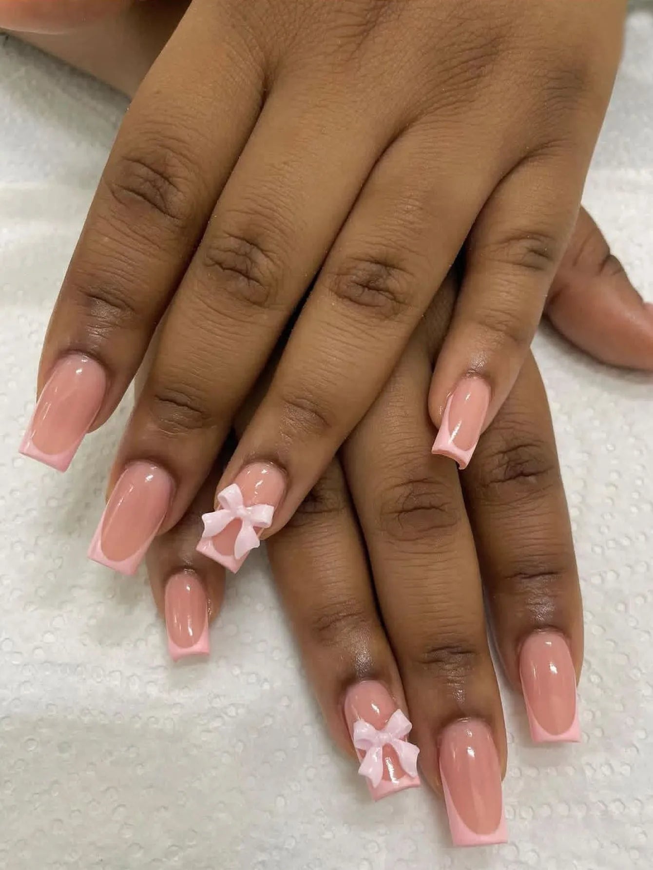 ARTAUG 24PCS Medium Press On Nails Stiletto Pink Bowknot Fingertip French Trim Cute Fake Nails Powder Full Cover Fake Nail Set