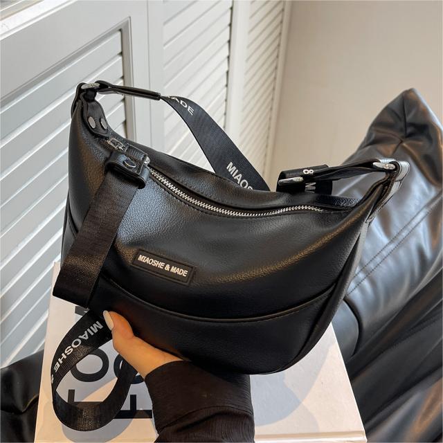 MIAOSHE CROSSBODY BAG